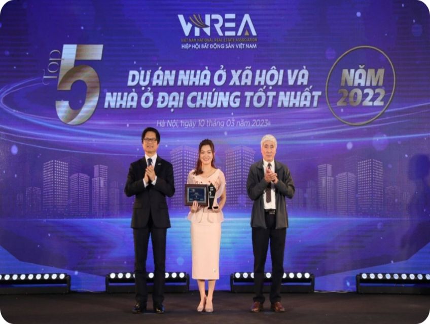 Kim Oanh Group giành “cú đúp” giải thưởng Thương hiệu bất động sản dẫn đầu năm 2022.